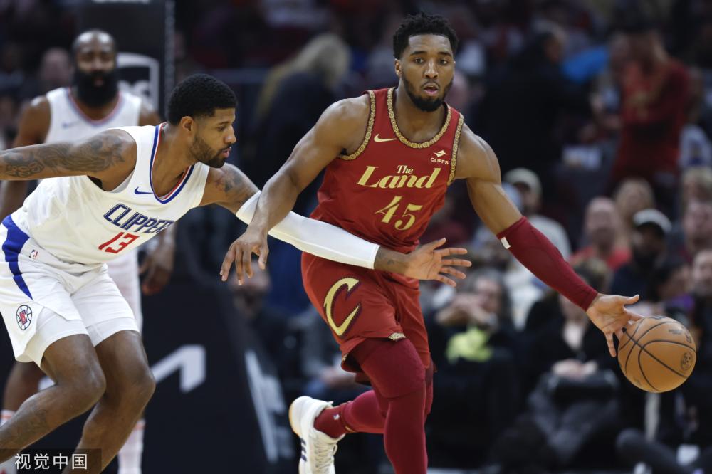 正是他锁定 正是他锁定