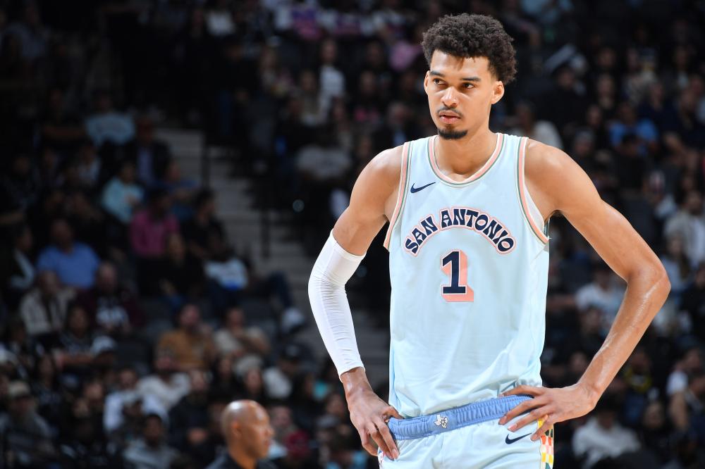 球队必须在 球队必须在