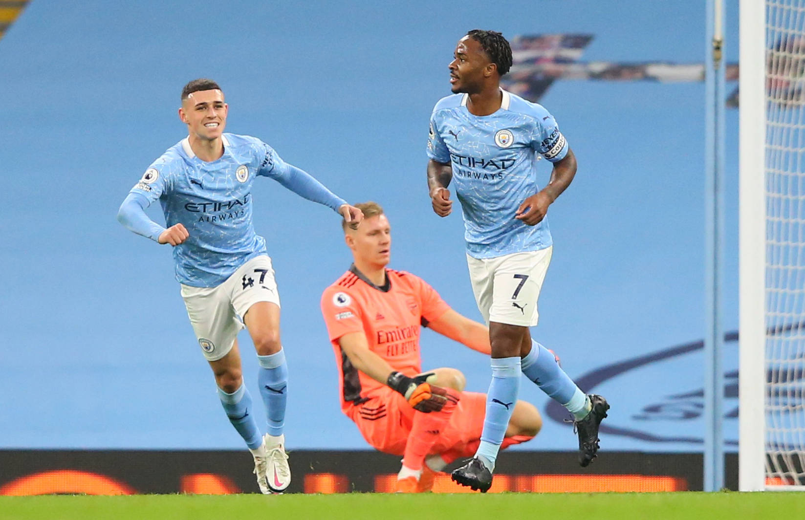 湖人围绕詹 湖人围绕詹